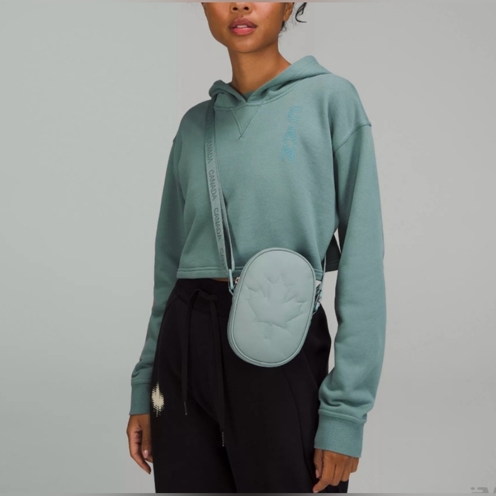 Lululemon TEAM CANADA 22 Future Legacy Crossbody Bag